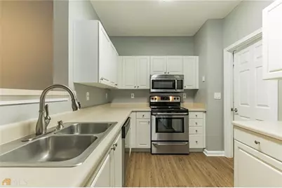 711 Spring Heights Lane SE #711, Smyrna, GA 30080 - Photo 6
