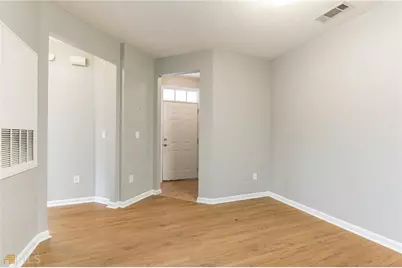 711 Spring Heights Lane SE #711, Smyrna, GA 30080 - Photo 2