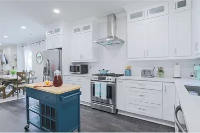 1717 Defoor Avenue NW, Atlanta, GA 30318 - Photo 2