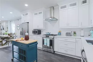 1717 Defoor Ave NW, Atlanta, GA 30318 - Photo 2