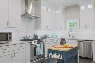 1717 Defoor Avenue NW, Atlanta, GA 30318 - Photo 2
