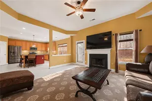 250 Windsor Way, Fairburn, GA 30213 - Photo 4