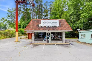 403 W Memorial Dr, Dallas, GA 30132 - Photo 1