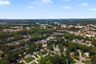 370 Oak Terrace, Alpharetta, GA 30009 - Photo 4