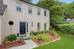 370 Oak Terrace, Alpharetta, GA 30009 - Photo 2