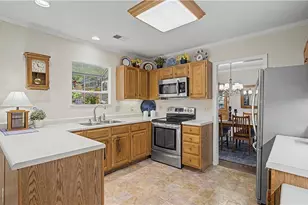 370 Oak Terrace, Alpharetta, GA 30009 - Photo 14
