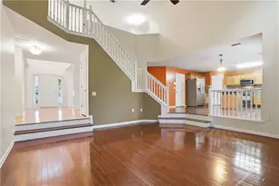 3475 Midway Cove Dr, Loganville, GA 30052 - Photo 10