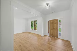 2120 Shillings Rd, Kennesaw, GA 30152 - Photo 6
