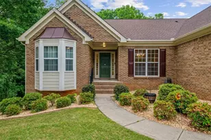 8780 Amberfield Dr, Gainesville, GA 30506 - Photo 10