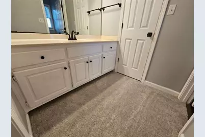 938 Charleston Court, Gainesville, GA 30501 - Photo 12