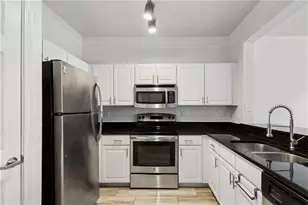 1850 Cotillion Dr, Atlanta, GA 30338 - Photo 4