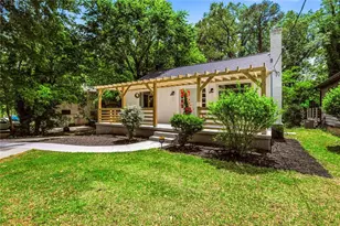 2008 Beecher Rd SW, Atlanta, GA 30311 - Photo 2