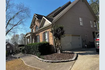 905 Misty Wood Lane, Suwanee, GA 30024 - Photo 2
