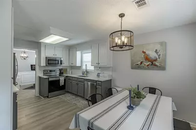 5825 April Drive, Sugar Hill, GA 30518 - Photo 10