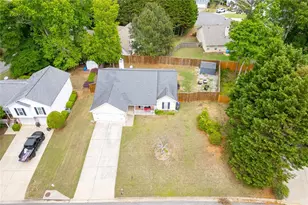 5825 April Dr, Sugar Hill, GA 30518 - Photo 38