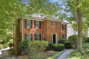 795 N Parkwood Rd, Decatur, GA 30030 - Photo 2