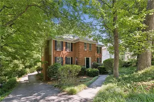 795 N Parkwood Rd, Decatur, GA 30030 - Photo 1