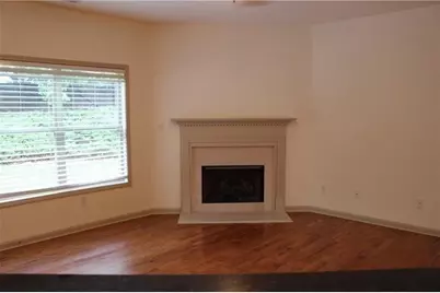 6065 Apple Rose Drive, Alpharetta, GA 30004 - Photo 10