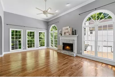 978 Laurel Springs Lane SW, Marietta, GA 30064 - Photo 10