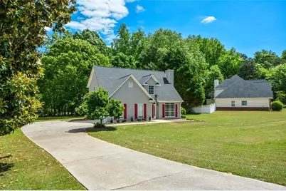 219 Scenic Drive, McDonough, GA 30252 - Photo 2