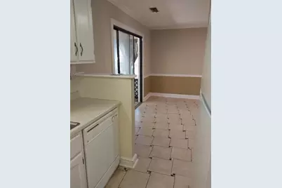 150 Powers Ferry Manor SE, Marietta, GA 30067 - Photo 2