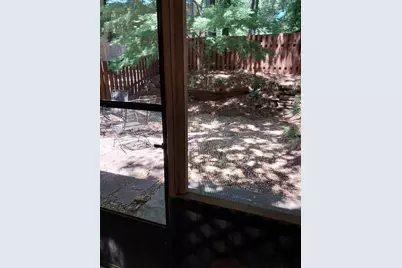 150 Powers Ferry Manor SE, Marietta, GA 30067 - Photo 6