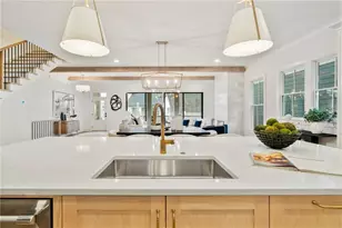 2171 James Aly, Atlanta, GA 30345 - Photo 32