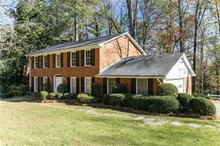 6395 Colewood Ct, Atlanta, GA 30328 - Photo 2
