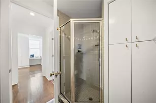 2840 Peachtree Rd NW, Atlanta, GA 30305 - Photo 14