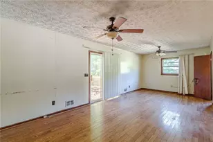 4007 Bontura Ct, Stone Mountain, GA 30083 - Photo 16