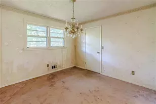 4007 Bontura Ct, Stone Mountain, GA 30083 - Photo 6