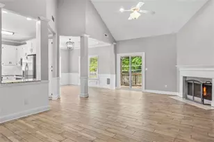 122 Crescent Dr, Newnan, GA 30265 - Photo 8