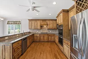 1015 Windermere Crossing, Cumming, GA 30041 - Photo 34