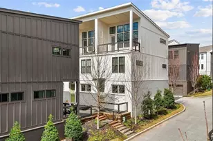 900 Brees Ct NW, Atlanta, GA 30318 - Photo 2