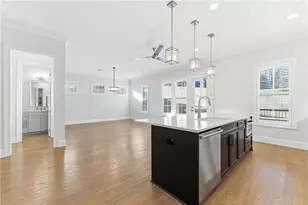 2131 Bellrick Rd NW, Atlanta, GA 30318 - Photo 14