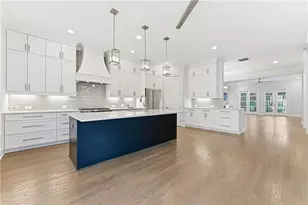2131 Bellrick Rd NW, Atlanta, GA 30318 - Photo 12