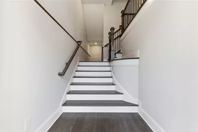 2131 Bellrick Road NW, Atlanta, GA 30318 - Photo 2