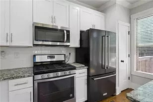 2424 Misty Hollow Pl, Atlanta, GA 30337 - Photo 12