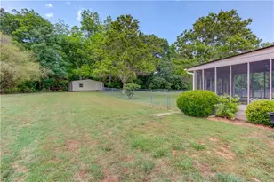 2504 Amelia Way, Statham, GA 30666 - Photo 32