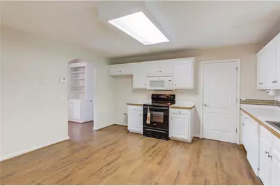 2504 Amelia Way, Statham, GA 30666 - Photo 16