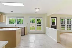 155 Thatching Ln, Alpharetta, GA 30022 - Photo 6