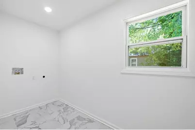 2624 Peyton Road NW, Atlanta, GA 30318 - Photo 38