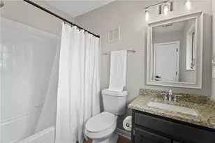 313 Country Club Dr, Jonesboro, GA 30238 - Photo 14