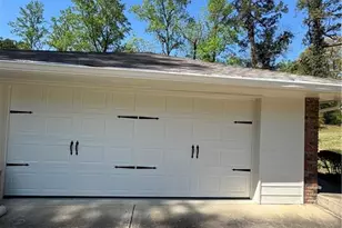 10160 N Coleman Rd, Roswell, GA 30075 - Photo 4