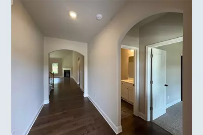 1036 Lakeview Oaks Court, Grayson, GA 30017 - Photo 4