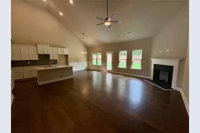 1036 Lakeview Oaks Court, Grayson, GA 30017 - Photo 6