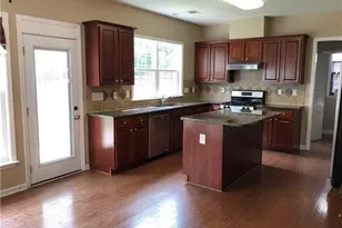 203 Revillion Way, Woodstock, GA 30188 - Photo 6