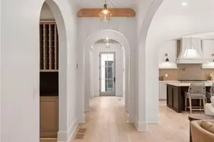 1074 Moores Mill Rd, Atlanta, GA 30327 - Photo 6