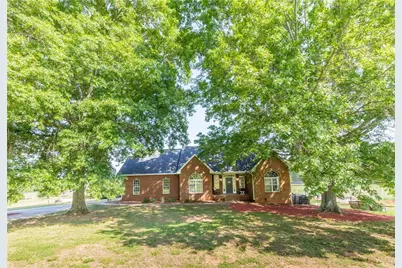 75 W Ridgeway Road, Maysville, GA 30558 - Photo 16