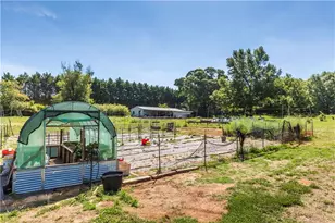 75 W Ridgeway Rd, Maysville, GA 30558 - Photo 12